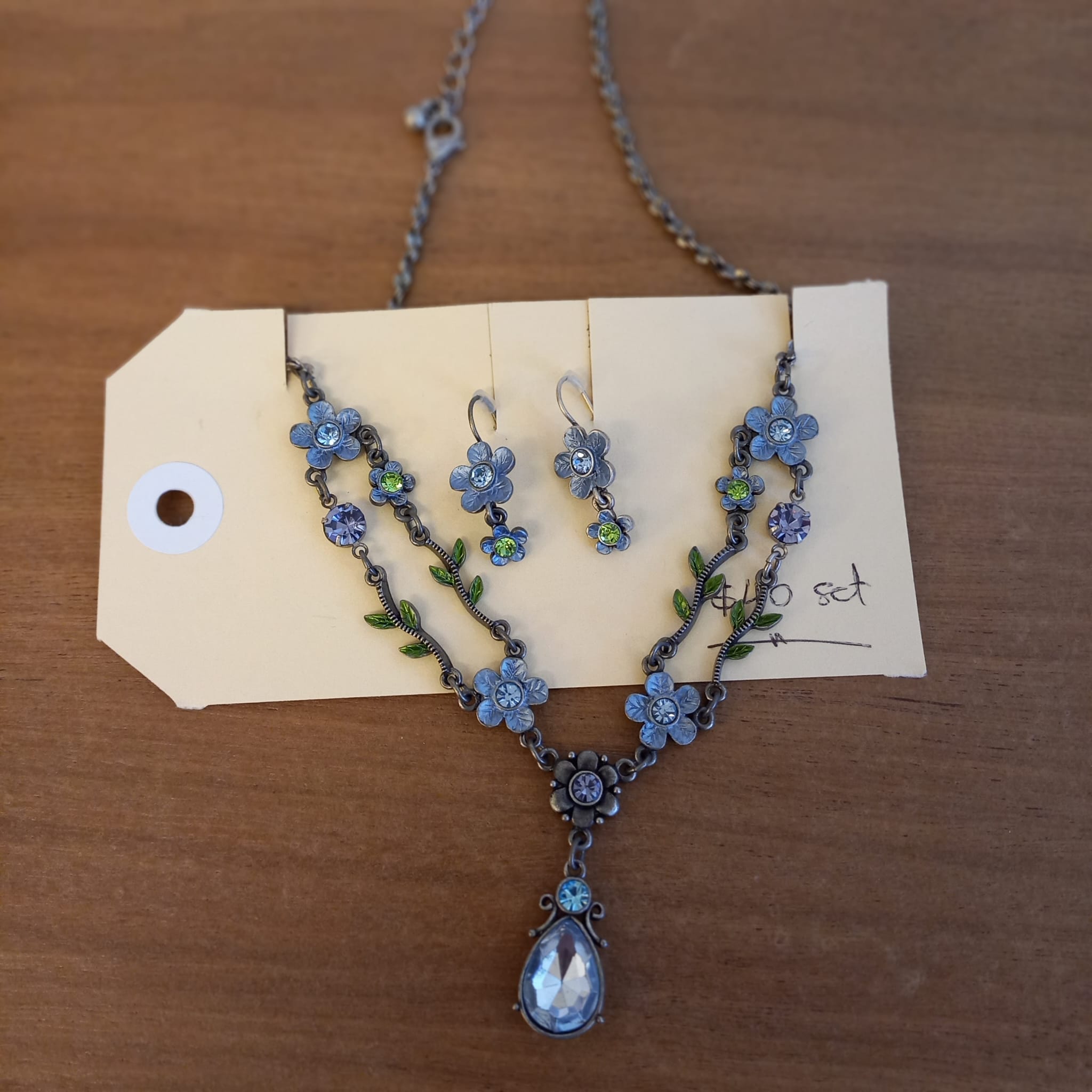 The main photo for /Assets/img/items/18008233-8b5c-43fc-9a1f-59e0d8a1a990_1a4bf801-e92f-4689-bb64-d8139d3d5b70.jpg