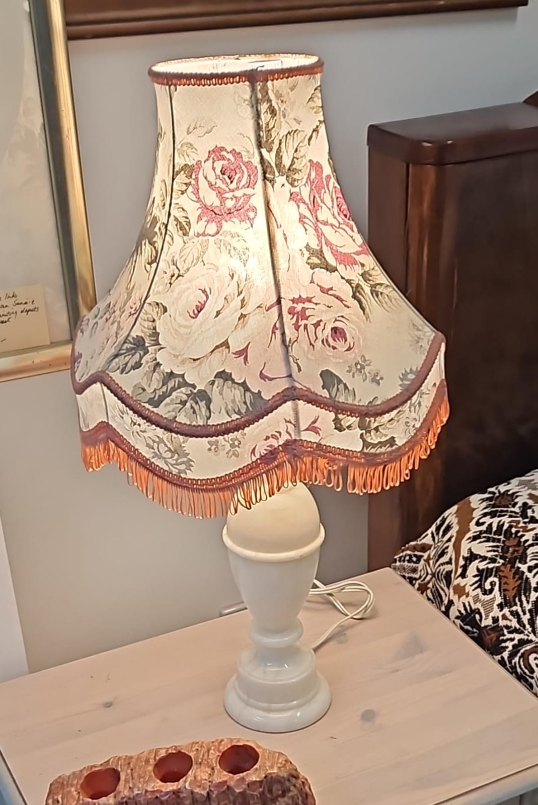 The main image for this shop item