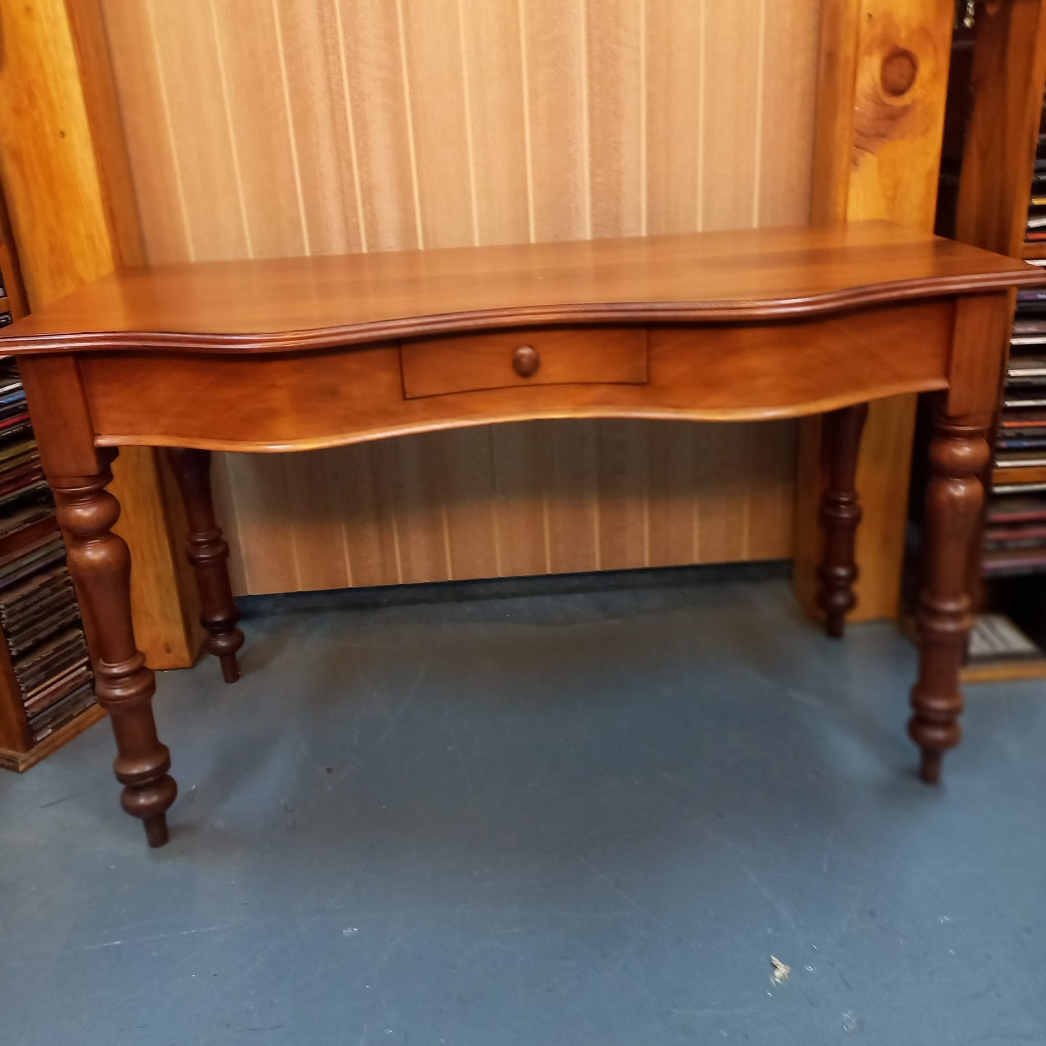 The main photo for /Assets/img/items/6ae4aa3c-b17f-464a-a05d-d3f2cacdd4c7_be1d30f7-4448-44f3-9830-7b127cccc935.jpg