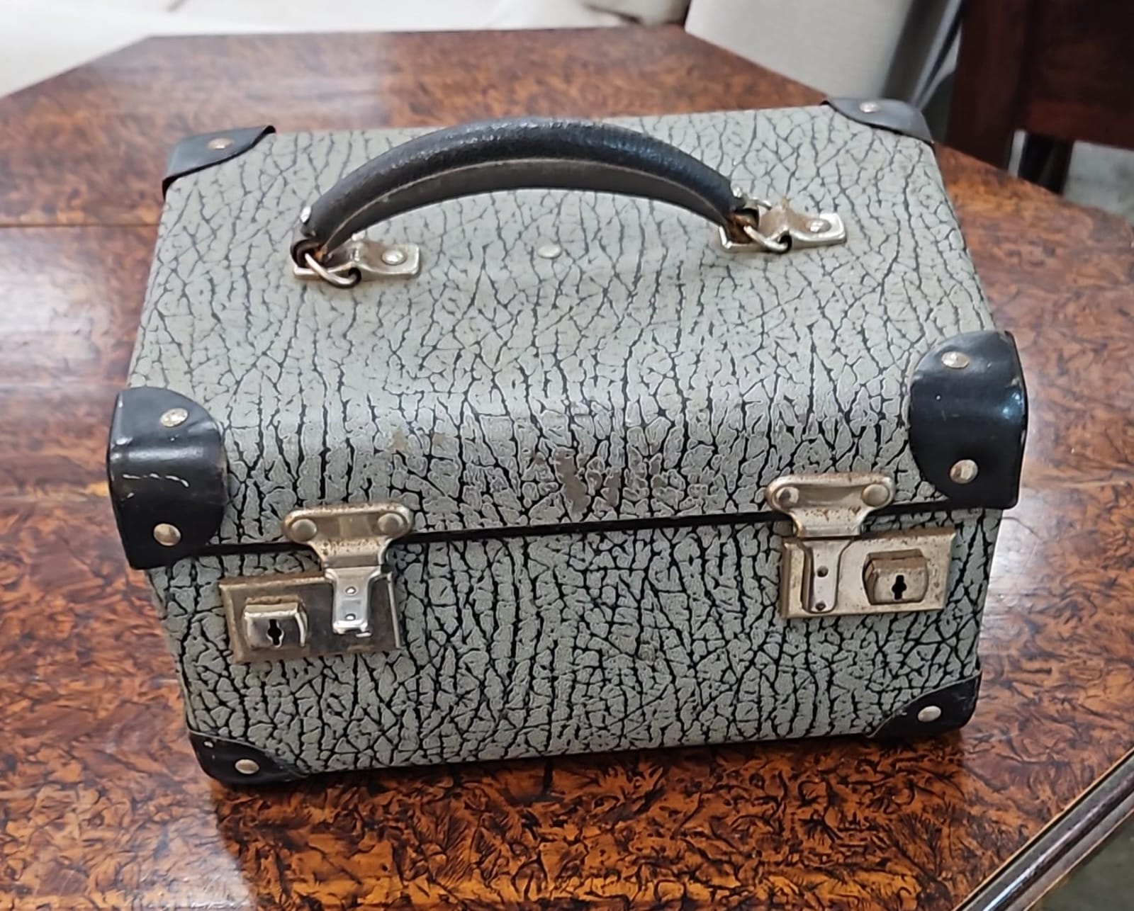 The main photo for /Assets/img/items/6e726c36-6496-44ad-99bf-ad791617bfee_6e7c083c-bfd7-434c-b60f-8a8dc44d967e.jpg