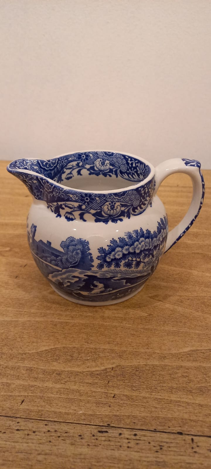 The main photo for Spode England Italian Design creamer