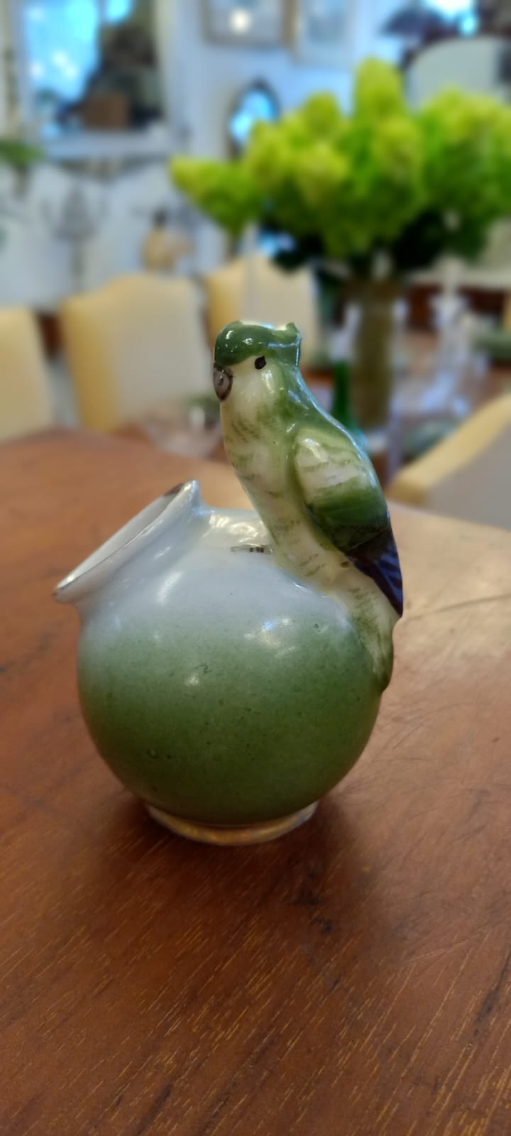 The main image for this shop item
